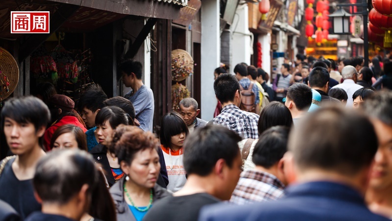 陸客要出來了...台灣過去害怕的「一條龍」低價旅行團，將再次席捲世界？