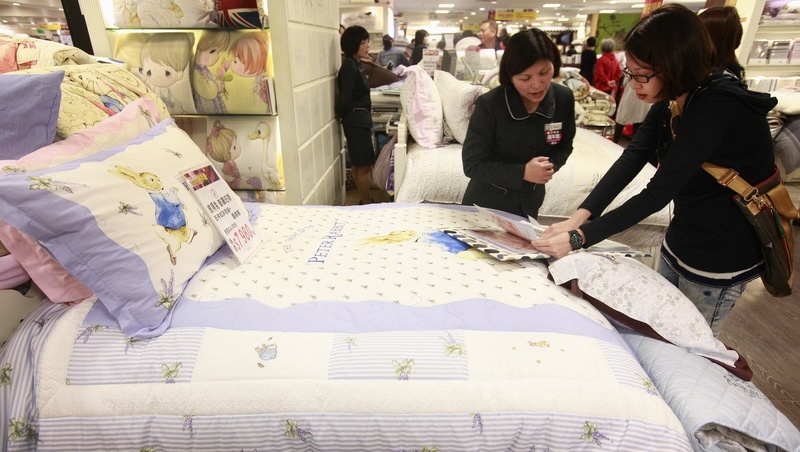 品牌拚週年慶,又做直播帶貨,如何不互搶業績?