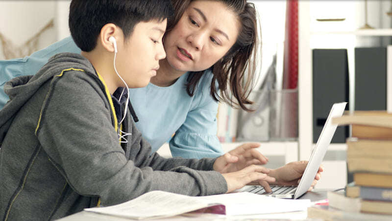 一句「加油」怎麼變負能量?犯罪心理學家:孩子聽到的可能和你想的完全不同