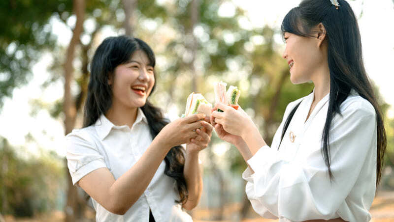在公司待十多年,靠的不是忍耐,而是找到能「互相成就的同事」