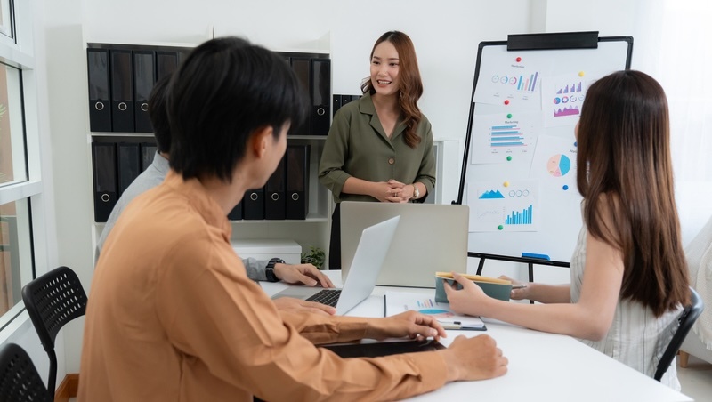 這些工作不用高學歷，還能遠端上班、月薪25萬起跳