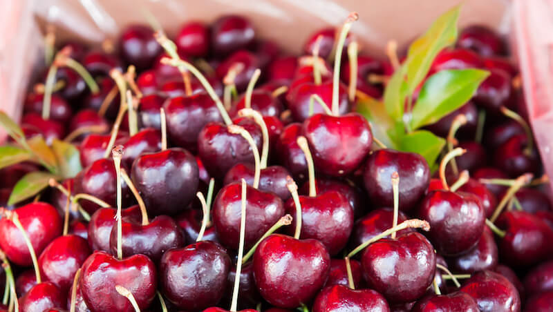爽吃櫻桃了！平均單價探近8年新低，財政部揭原因