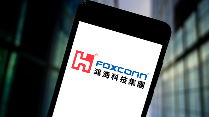 蘋果踩油門！外媒曝拋自建AI、結盟Google，「這台廠」接大單成最大贏家