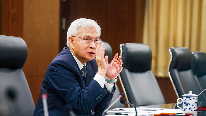 GDP飆破7.3%！央行談「非常態」高成長：點名AI，認新青安代價高