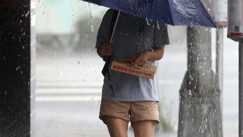 風雨最劇時間還沒來！今晚台北市風雨最大，這地可能達超大豪雨