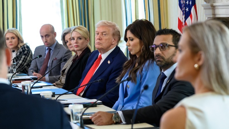 稀土之爭 川普再對中國掀關稅戰、但暗示有轉機