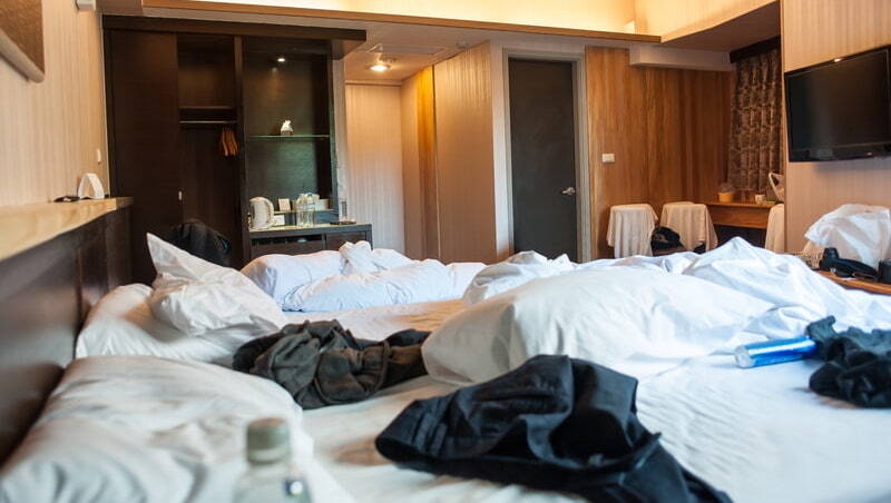 旅宿業開放移工！房務、清潔、櫃檯、餐飲4職類可聘，預計「此時」上路