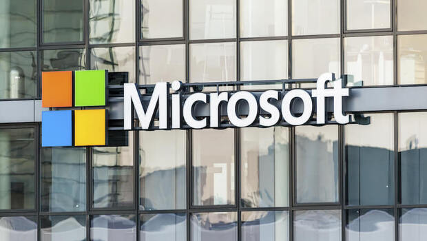 別被OpenAI迷惑！微軟的野心：攻佔AI基礎建設的「長尾領土」