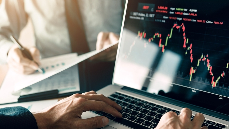 AI股反攻？特斯拉、Google漲6%！台股「股王」霸氣預告：明年營收創新高