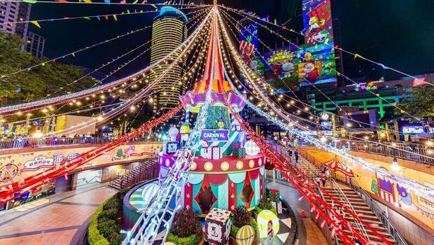 2025新北耶誕城11/14開城！主燈秀時間、演唱會卡司、交通全攻略