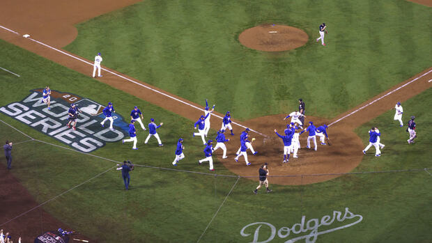 桃猿逆轉勝、道奇封王，「冠軍隊」教台灣的一堂課