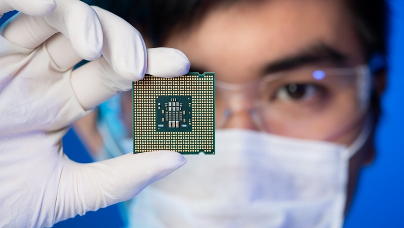 台積電加薪45%也留不住？中國開20倍薪挖角台工程師，半導體人才荒成「國安危機」