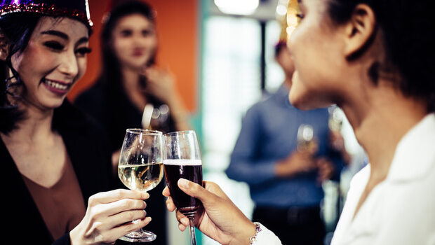 福利還折磨？別以為員工很愛，「最顧人怨公司福利」竟是這項