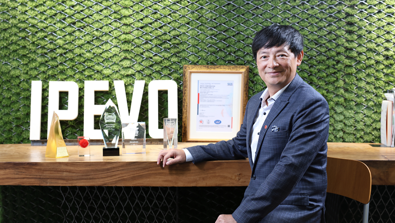 佛經、大型會展都能聽懂　它如何成為AI語音翻譯王？