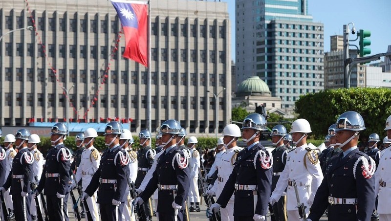 2026全台元旦升旗典禮懶人包》總統府＆各縣市時間、地點、直播一次看