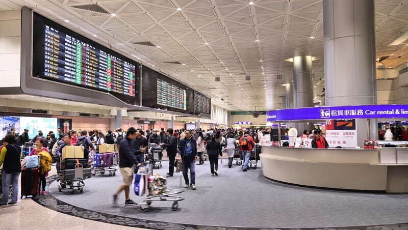 一心累就出國？台灣人一年平均飛2.45次，「高頻快閃」成新日常