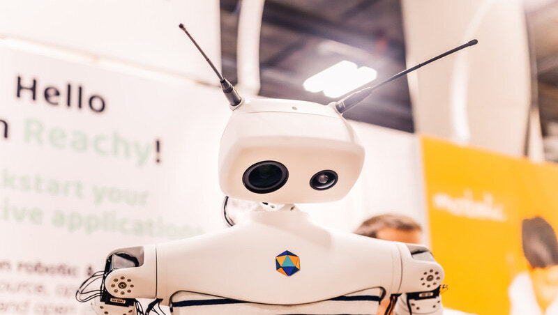 想戒手機、睡好覺？CES讓人最想買的10款實用科技新品