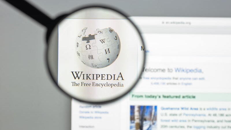 找資料不再說「去看維基百科」了？數發部調查：使用率長期下降