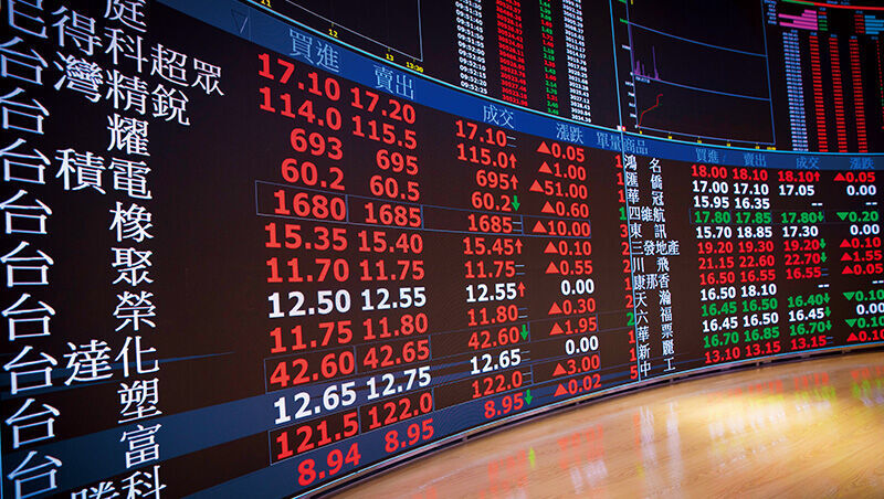 台股亮麗封關，挑戰4萬點？金蛇年前20大飆股「這檔」狂漲1269％