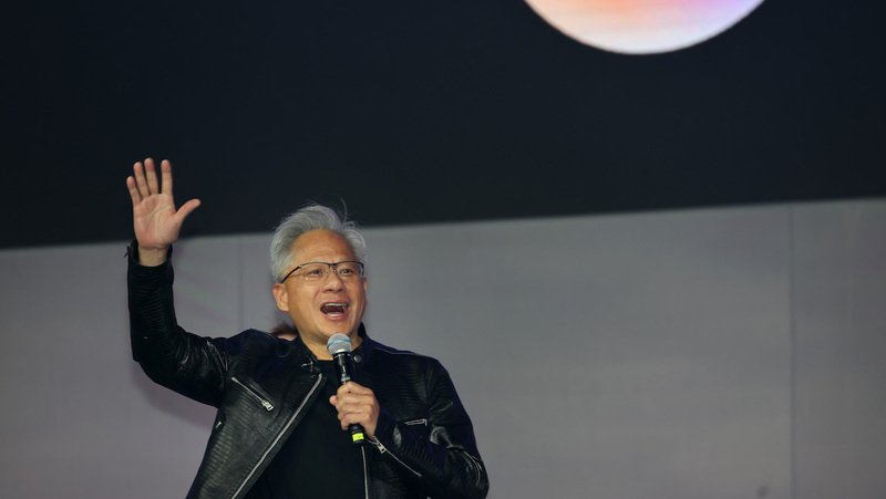 「晶圓廠會很忙！」黃仁勳看AI推論轉折點：輝達需要數兆美元產能