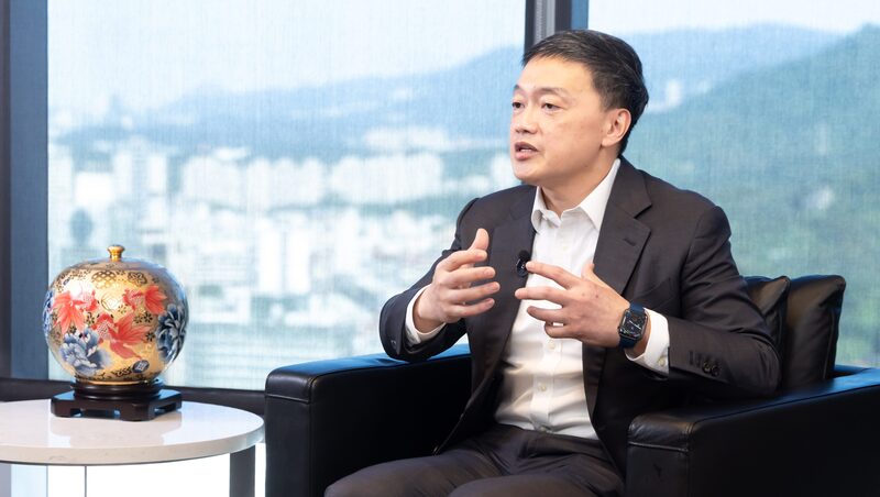 從核心重建到AI深化，華南銀行以IBM為後盾，引領金融轉型新世代