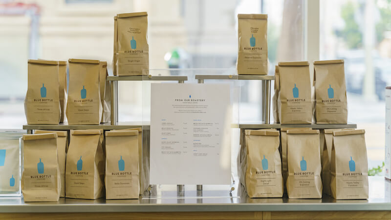又一「精品」變中國品牌？瑞幸咖啡大股東，將買下藍瓶咖啡全球門市