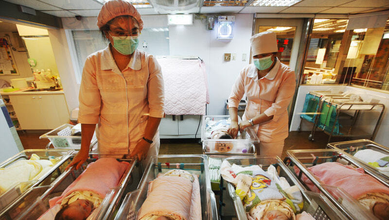 三班護病比是什麼？2027年提前實施！規定、罰則、爭議懶人包
