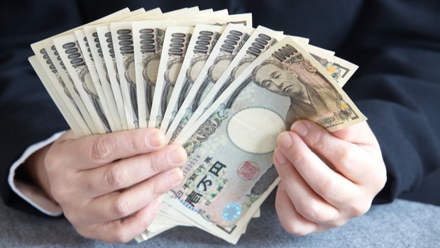 日銀升息至1%，創31年新高！背後藏著什麼警訊？