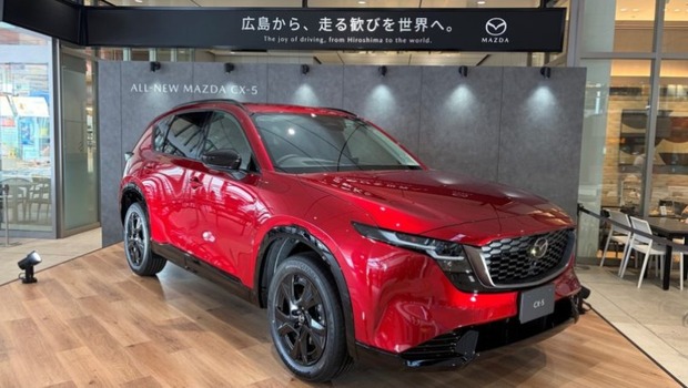 過半車主換車選對手！馬自達拒絕削價競爭，為何選擇重新設計展示中心？