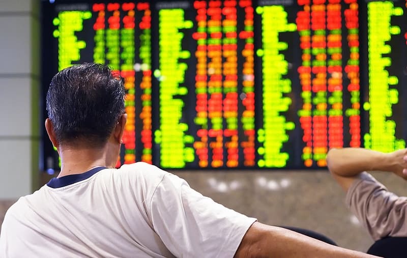 從每天盯盤到投資ETF，他花10多年才找到財富自由答案