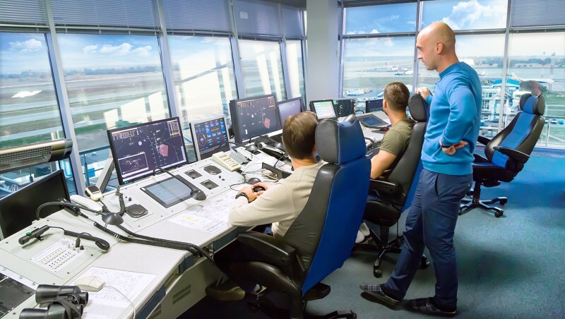 機場塔台，安全信任的總舵手– 強調快與準的風險智慧