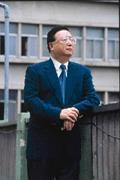 三十二年前一聲槍響,改變了台灣 三十二年前一聲槍響,改變了台灣