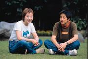 苦了10年,林鈴純如今家庭事業兩得意,全靠愛與關懷的力量站起來。(右為兒子韓尚霖) 苦了10年,林鈴純如今家庭事業兩得意,全靠愛與關懷的力量站起來。(右為兒子韓尚霖)