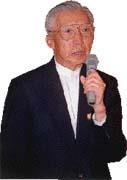 經濟問題不能用大拜拜方式解決,還是由專家關起門研究再交付執行較有效。──前行政院秘書長王昭明 經濟問題不能用大拜拜方式解決,還是由專家關起門研究再交付執行較有效。──前行政院秘書長王昭明