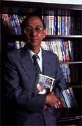 林邦充:「經營者一定要創造典章制度與遊戲規則,並徹底執行。」 林邦充:「經營者一定要創造典章制度與遊戲規則,並徹底執行。」
