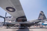 ■軍方採購畢琪專機發動機零件,鬧出驗收大笑話。 ■軍方採購畢琪專機發動機零件,鬧出驗收大笑話。