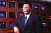 仝清筠曾在美主修通訊管理,回台主持太平洋衛視盼能奪下市場。 仝清筠曾在美主修通訊管理,回台主持太平洋衛視盼能奪下市場。