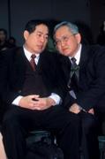 王俊博(左)面對大陸政策的改變,仍以正面思考看待。 王俊博(左)面對大陸政策的改變,仍以正面思考看待。