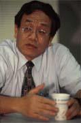 華邦電總經理楊丁元也在華邦內部授課。 華邦電總經理楊丁元也在華邦內部授課。