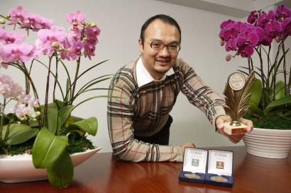 門外漢救家業　因為不喜歡輸的感覺