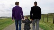 同性伴侶對領養小孩有負面影響嗎？