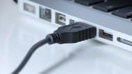 未來單靠一條USB線，就能搞定供電、資料與影像傳輸！