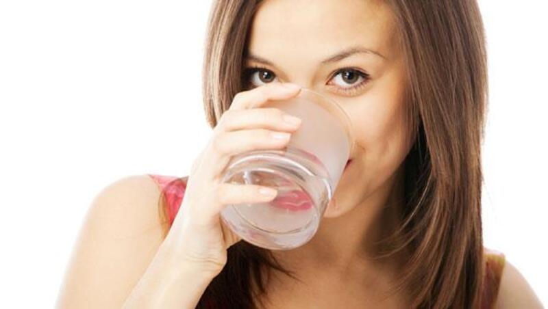 喝水不只解渴，還能讓大腦更靈活！