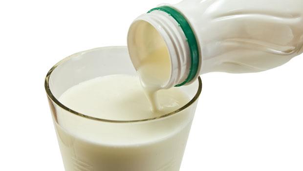 全美首席腸胃科醫師：每天喝優酪乳是「錯誤健康法」