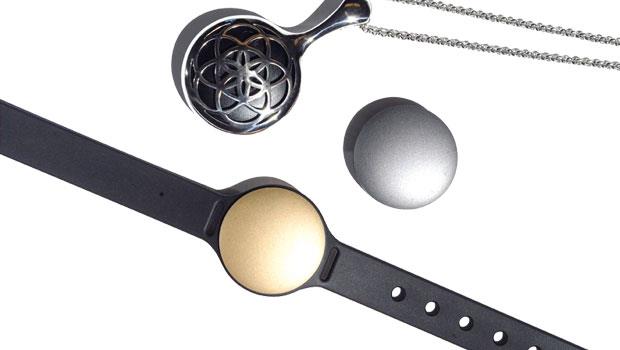 選擇跟別人走不同的路，Misfit執行長武桑尼花了整整1年設計產品外觀與周邊配件，讓Shine（圖）可變成華貴項鍊、帥氣手表時尚配件，反讓公司不到1年就開始賺錢。