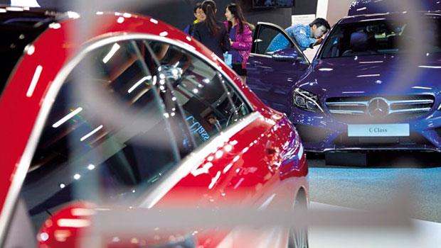 賓士2014年在台賣出近2萬輛新車，創下新高紀錄，台灣車市購買力出乎德國原廠預期。