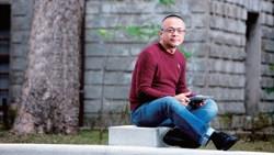 從愛花錢記者到節省奶爸》黃哲斌：有了孩子，才發現花5萬買西裝超空虛！