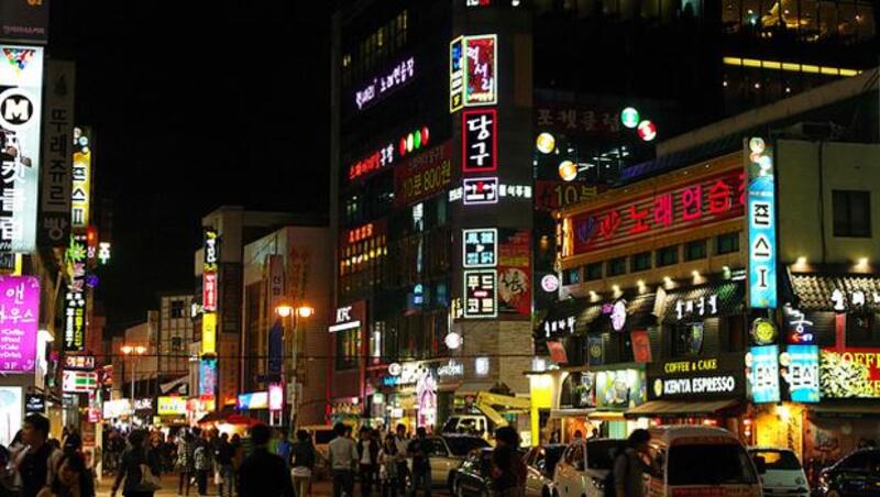 韓國流行商圈東大門，布局全球的第一站是.....台灣！我們準備好應戰了嗎？