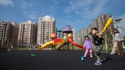 房地合一稅，明年一月上路！想買房的人注意：將有「兩波」倒貨潮