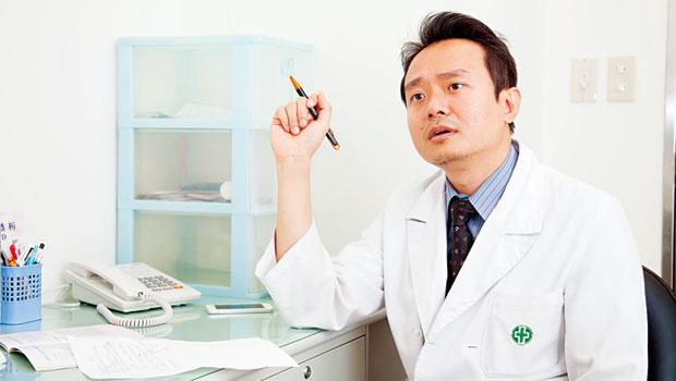 腎不會喊痛!腎臟科醫師:2大症狀預知「腎生病」,多注意一項就能救你一命